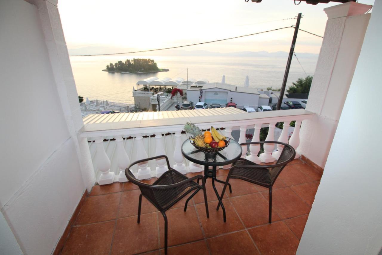 Batis Breeze Bed & Breakfast Perama  Eksteriør bilde