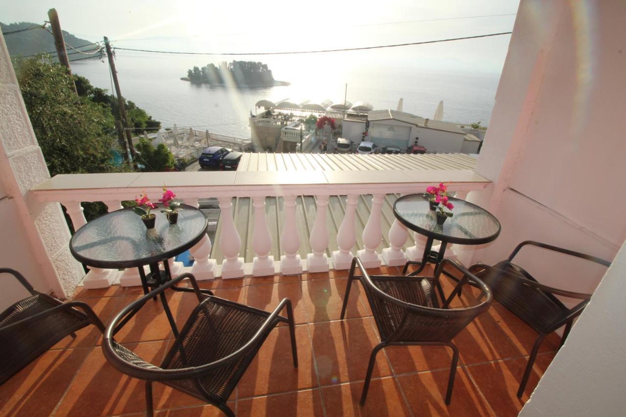 Batis Breeze Bed & Breakfast Perama  Eksteriør bilde