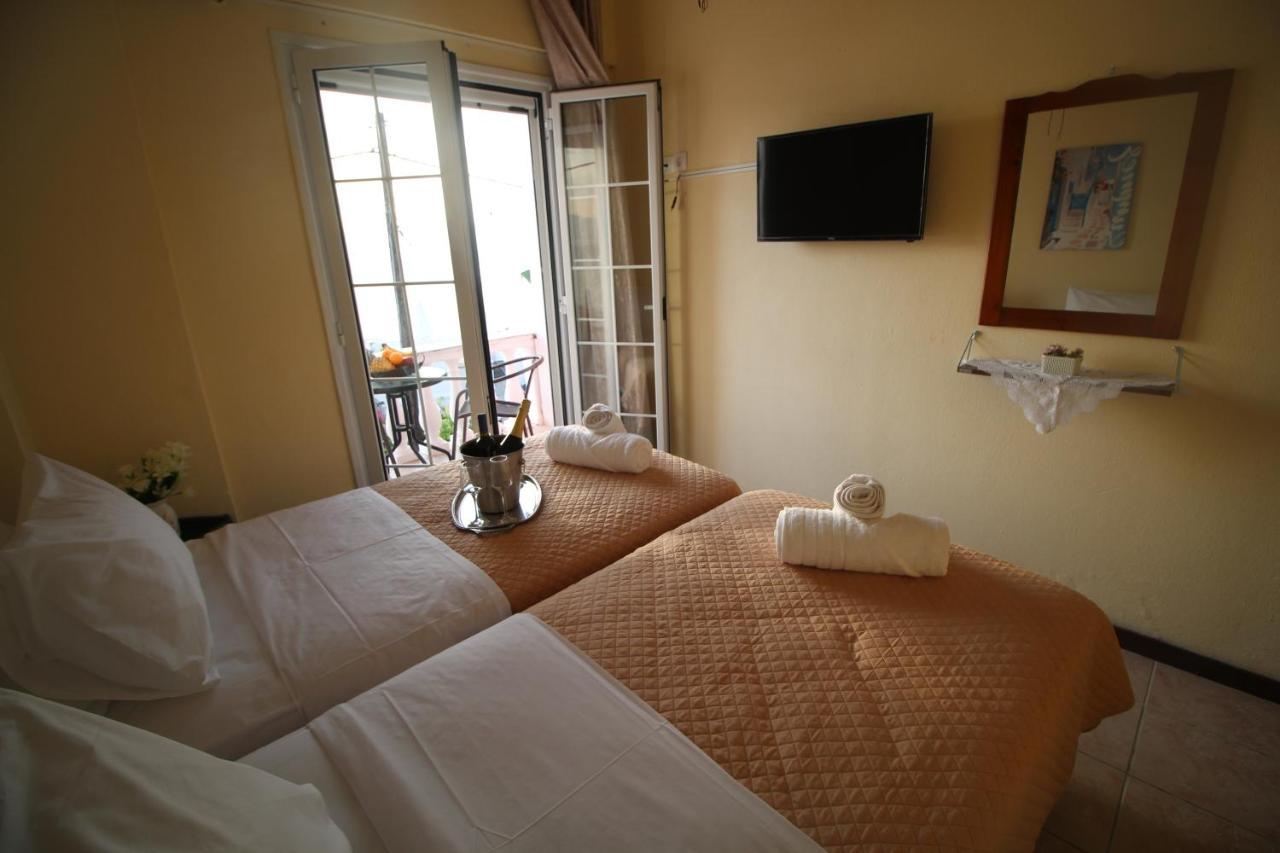 Batis Breeze Bed & Breakfast Perama  Eksteriør bilde
